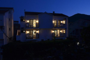 Гостиница Casablanca Apartments  Будва